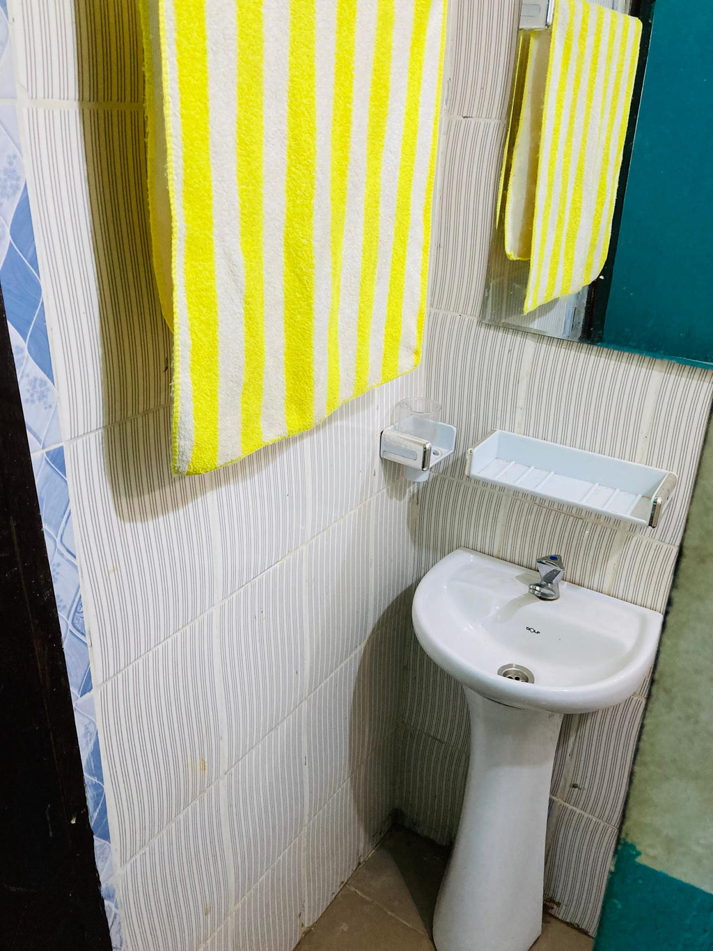 Chambre VIP de 5000Fcfa la nuitée