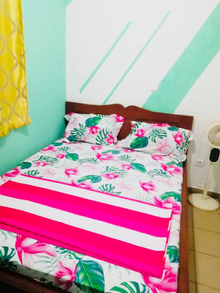 Chambre VIP de 5000Fcfa la nuitée